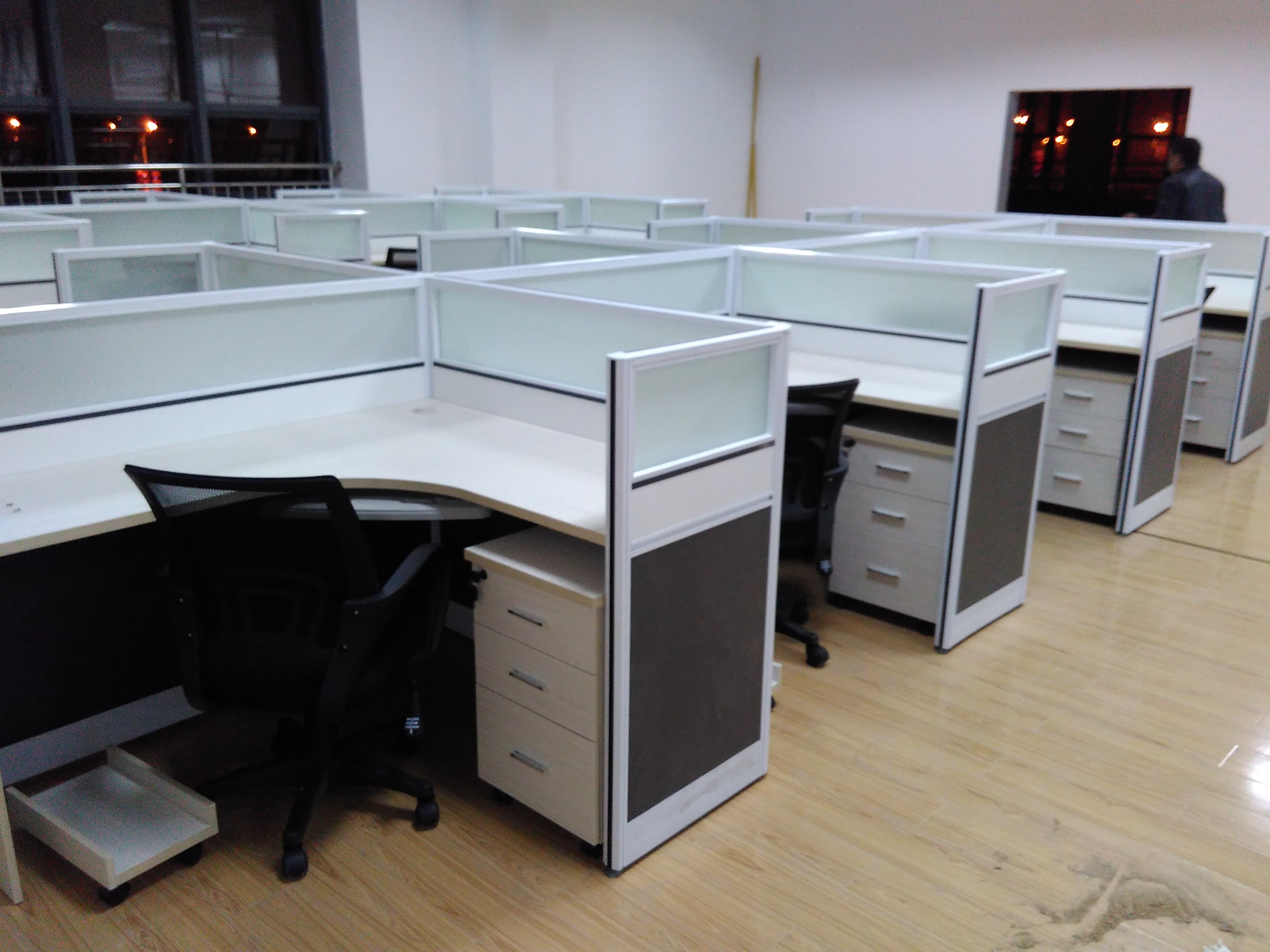 老板办公桌组合办公桌3人办公桌免费测量设计图片
